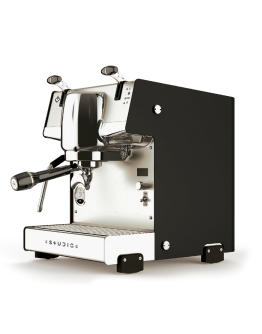Set Dalla Corte STUDIO Espresso Machine + Compak E8 DBW Coffee Grinder with an integrated scale